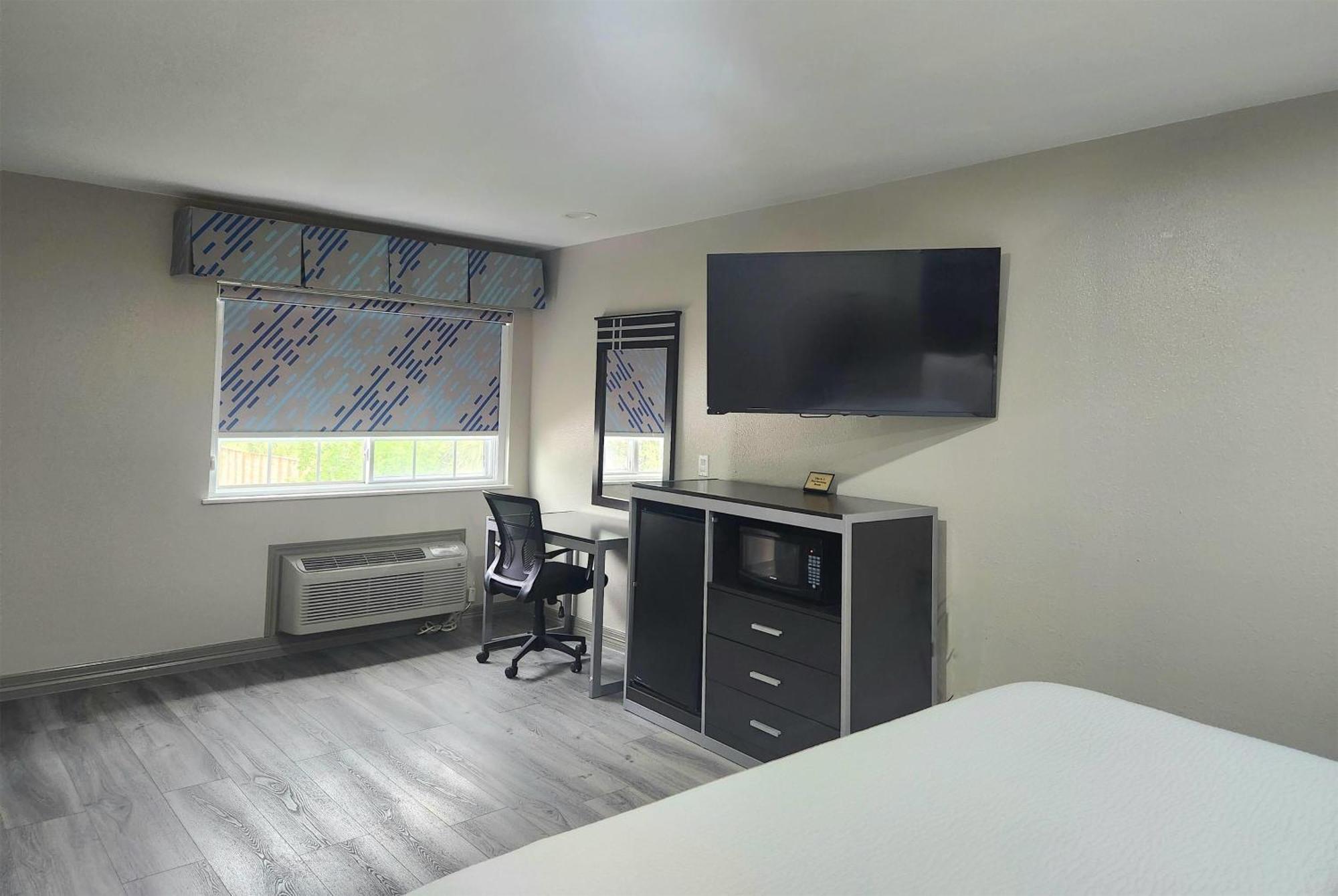 Days Inn By Wyndham Baytown Tx Exterior photo